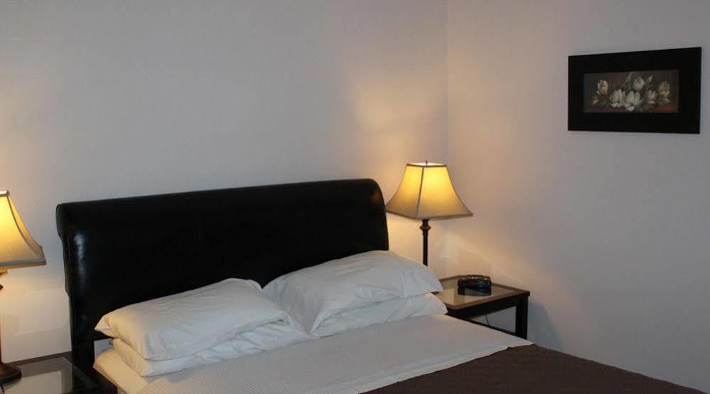 Mile Zero Motel Midway Buitenkant foto